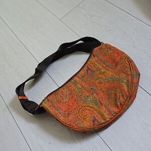 Brand new Etro shoulder  bag signature paisley